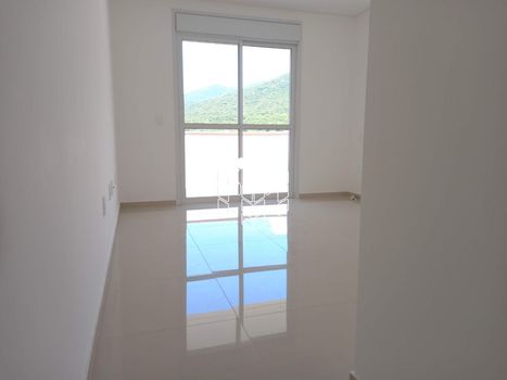 Foto 19 do(a) Cobertura de 4 quartos à venda em Praia de Fora, Palhoça