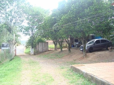 Foto 18 do(a) Fazenda / Sítio / Chácara de 2 quartos à venda em Campo Novo, Porto Alegre
