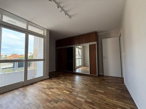 Foto 9 do(a) Apartamento de 2 quartos à venda em Petrópolis, Porto Alegre