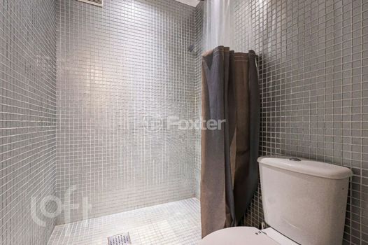 Foto 17 do(a) Apartamento de 1 quartos à venda em Três Figueiras, Porto Alegre