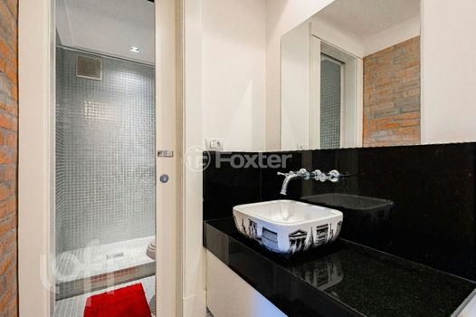 Foto 16 do(a) Apartamento de 1 quartos à venda em Três Figueiras, Porto Alegre