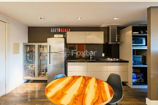 Foto 11 do(a) Apartamento de 1 quartos à venda em Três Figueiras, Porto Alegre