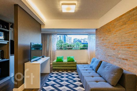 Foto 34 do(a) Apartamento de 1 quartos à venda em Três Figueiras, Porto Alegre