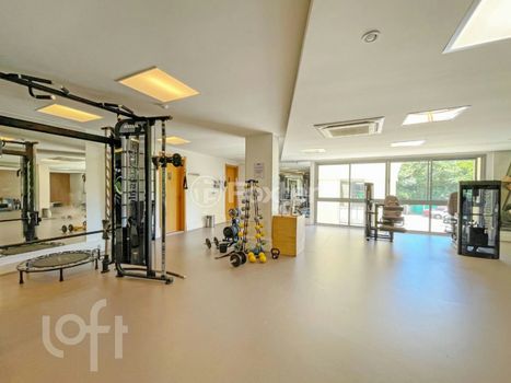 Foto 25 do(a) Apartamento de 1 quartos à venda em Três Figueiras, Porto Alegre