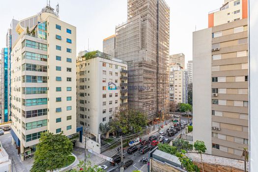 Foto 4 do(a) Apartamento de 3 quartos à venda em Jardim Paulista, São Paulo