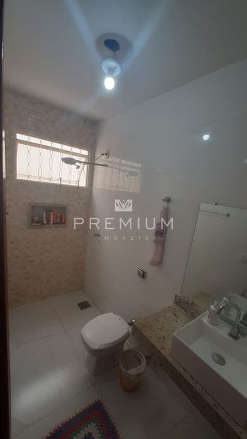 Foto 23 do(a) Casa de 3 quartos à venda em Jardim Patrícia, Uberlândia