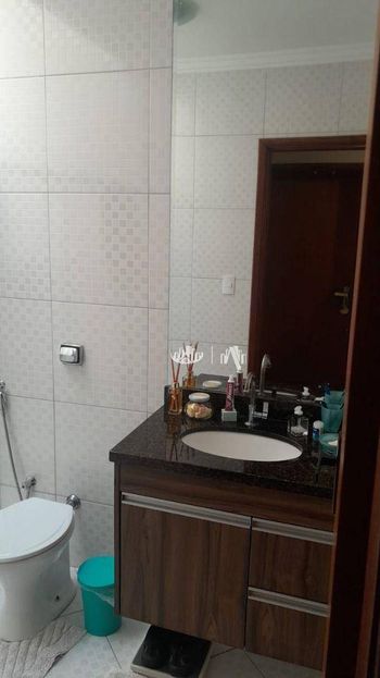 Foto 15 do(a) Casa em Condomínio de 3 quartos à venda em Jardim Maria Luiza, Londrina