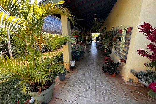 Foto 5 do(a) Fazenda / Sítio / Chácara de 3 quartos à venda em Chácara Recreio Alvorada, Hortolândia