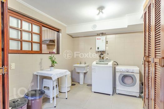 Foto 15 do(a) Casa em Condomínio de 4 quartos à venda em Tristeza, Porto Alegre