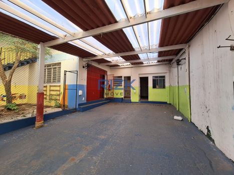 Foto 2 do(a) Sala / Conjunto Comercial de 10 quartos à venda em Cambuci, São Paulo