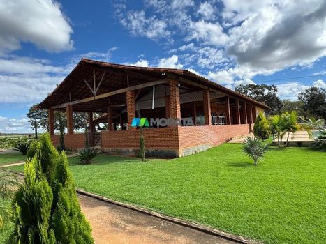 Foto 6 do(a) Fazenda / Sítio / Chácara de 1 quartos à venda em null, Paraopeba
