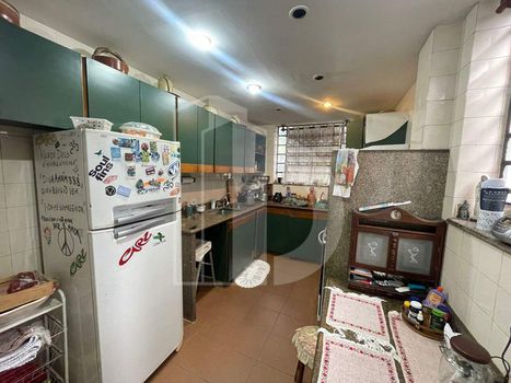 Foto 7 do(a) Casa de 5 quartos à venda em Jardim Botânico, Rio de Janeiro