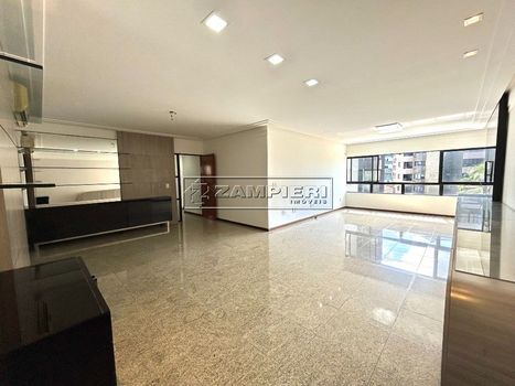 Foto 2 do(a) Apartamento de 4 quartos para alugar em Mangabeiras, Maceió