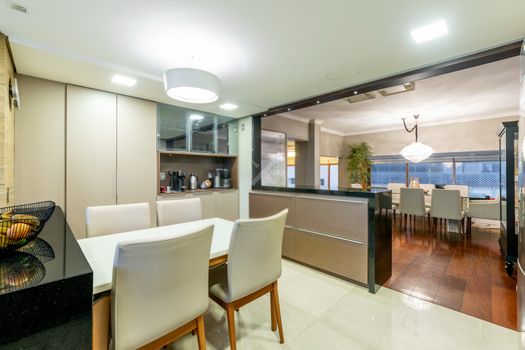 Foto 12 do(a) Cobertura de 3 quartos à venda em Moinhos de Vento, Porto Alegre