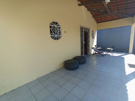 Foto 16 do(a) Casa de 3 quartos à venda em Boa Vista-Castelão, Fortaleza