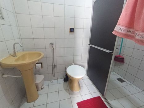 Foto 7 do(a) Casa de 3 quartos à venda em Boa Vista-Castelão, Fortaleza