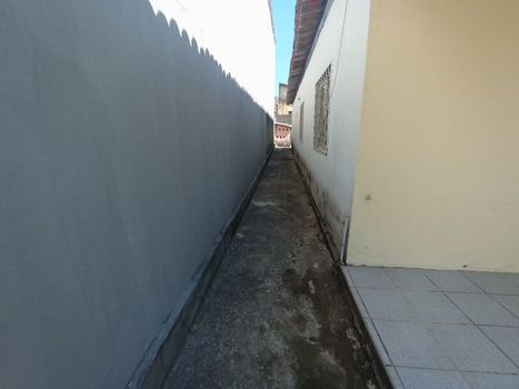 Foto 13 do(a) Casa de 3 quartos à venda em Boa Vista-Castelão, Fortaleza