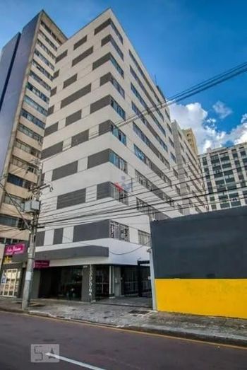 Foto 2 do(a) Apartamento de 1 quartos à venda em Centro, Curitiba