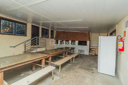 Foto 47 do(a) Apartamento de 2 quartos à venda em Cristal, Porto Alegre