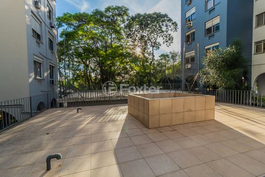 Foto 36 do(a) Apartamento de 2 quartos à venda em Cristal, Porto Alegre