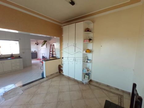 Foto 7 do(a) Casa de 3 quartos para alugar em Jardim Cruzeiro, Lençóis Paulista