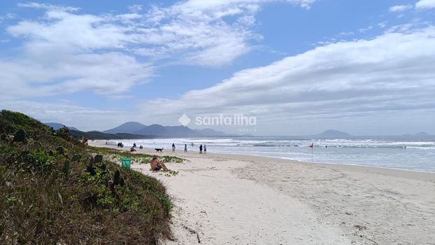 Foto 24 do(a) Casa de 3 quartos à venda em Barra da Lagoa, Florianópolis