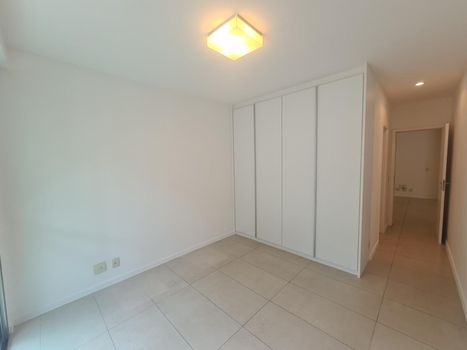 Foto 19 do(a) Apartamento de 4 quartos à venda em Barra da Tijuca, Rio de Janeiro