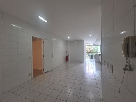 Foto 37 do(a) Apartamento de 4 quartos à venda em Barra da Tijuca, Rio de Janeiro