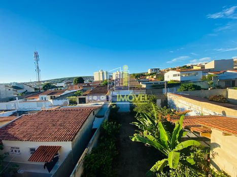 Foto 21 do(a) Casa de 4 quartos à venda em Alto Maron, Vitória da Conquista