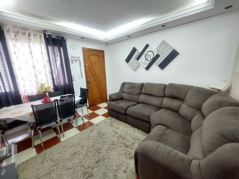 Foto 8 do(a) Apartamento de 2 quartos à venda em Jardim Adriana, Guarulhos