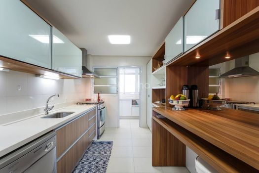 Foto 3 do(a) Apartamento de 5 quartos à venda em Ponta das Canas, Florianópolis