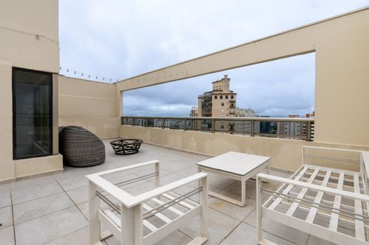 Foto 3 do(a) Cobertura de 1 quartos à venda em Jardim Fonte do Morumbi, São Paulo