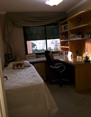 Foto 31 do(a) Apartamento de 3 quartos à venda em Centro, Curitiba