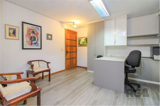 Foto 38 do(a) Loja false à venda em Auxiliadora, Porto Alegre