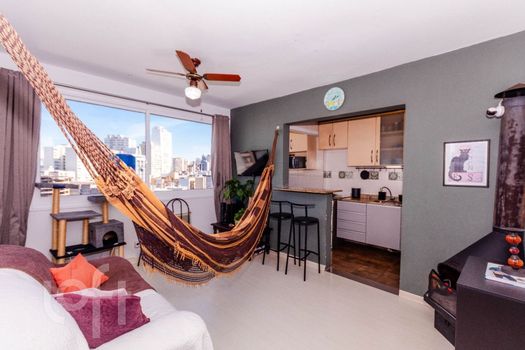 Foto 1 do(a) Apartamento de 2 quartos à venda em Floresta, Porto Alegre