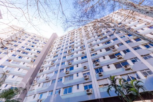 Foto 43 do(a) Apartamento de 2 quartos à venda em Floresta, Porto Alegre