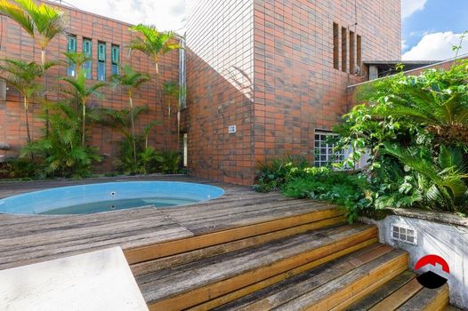 Foto 45 do(a) Cobertura de 3 quartos à venda em Vila Alexandria, São Paulo