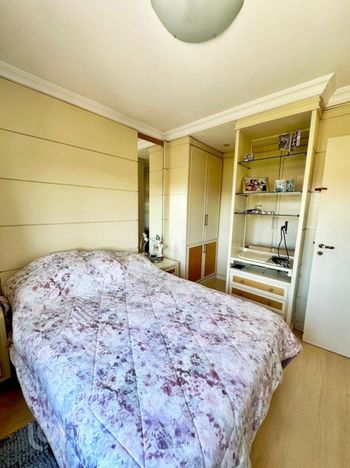 Foto 16 do(a) Apartamento de 2 quartos à venda em Floresta, Porto Alegre