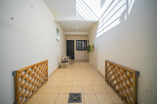 Foto 2 do(a) Casa em Condomínio de 3 quartos à venda em Vila Santa Terezinha, Carapicuíba