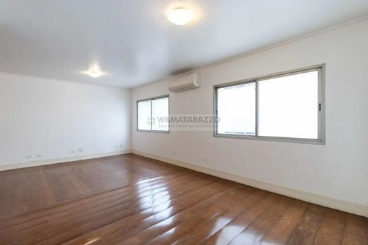 Foto 2 do(a) Apartamento de 3 quartos à venda em Itaim Bibi, São Paulo