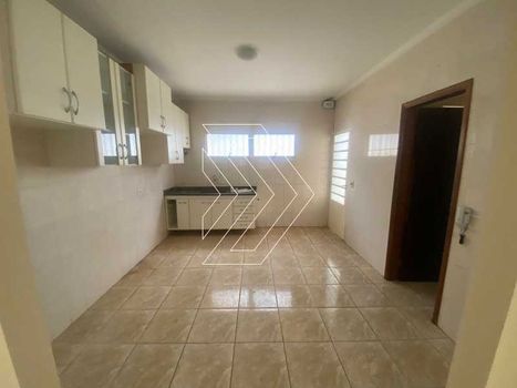 Foto 3 do(a) Casa de 3 quartos para alugar em Parque das Esmeraldas, Marília