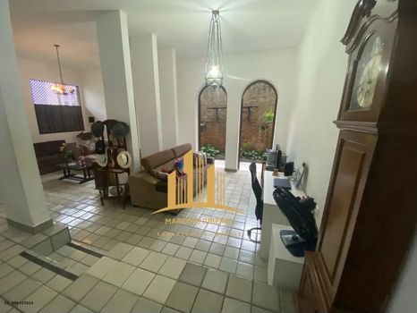 Foto 1 do(a) Casa de 5 quartos à venda em Gruta de Lourdes, Maceió