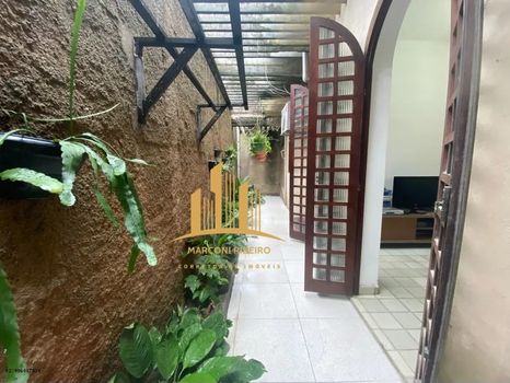 Foto 5 do(a) Casa de 5 quartos à venda em Gruta de Lourdes, Maceió