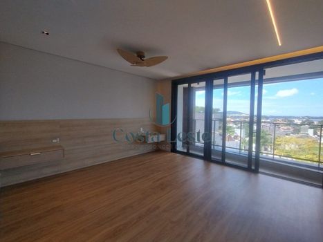 Foto 15 do(a) Casa em Condomínio de 3 quartos para alugar em Lagoa da Conceição, Florianópolis