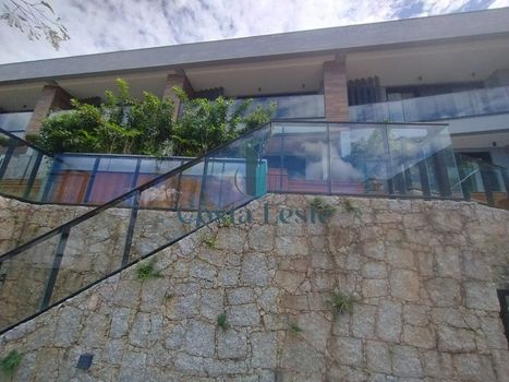 Foto 2 do(a) Casa em Condomínio de 3 quartos para alugar em Lagoa da Conceição, Florianópolis