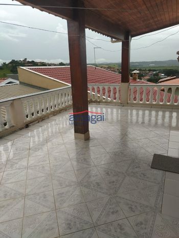 Foto 2 do(a) Casa de 4 quartos à venda em Jardim Terras de São João, Jacareí