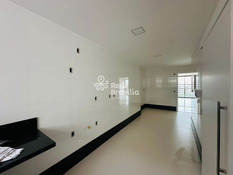 Foto 12 do(a) Apartamento de 4 quartos à venda em Setor Noroeste, Brasília