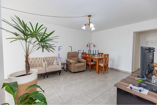 Foto 5 do(a) Apartamento de 2 quartos à venda em Moema, São Paulo