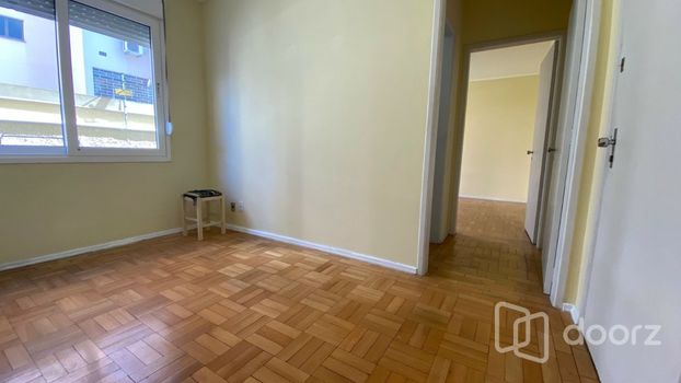 Foto 4 do(a) Apartamento de 1 quartos à venda em Jardim Botânico, Porto Alegre