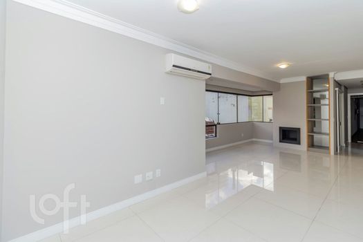 Foto 3 do(a) Apartamento de 3 quartos à venda em Petrópolis, Porto Alegre